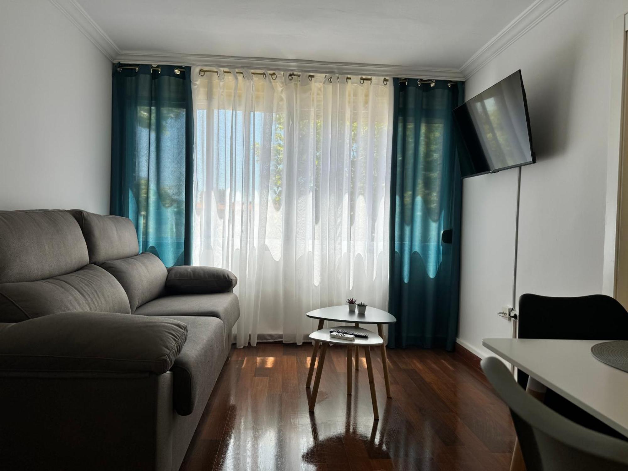 Apartamento Alarcon En Zona Av Espana - Hospital Albacete Eksteriør bilde