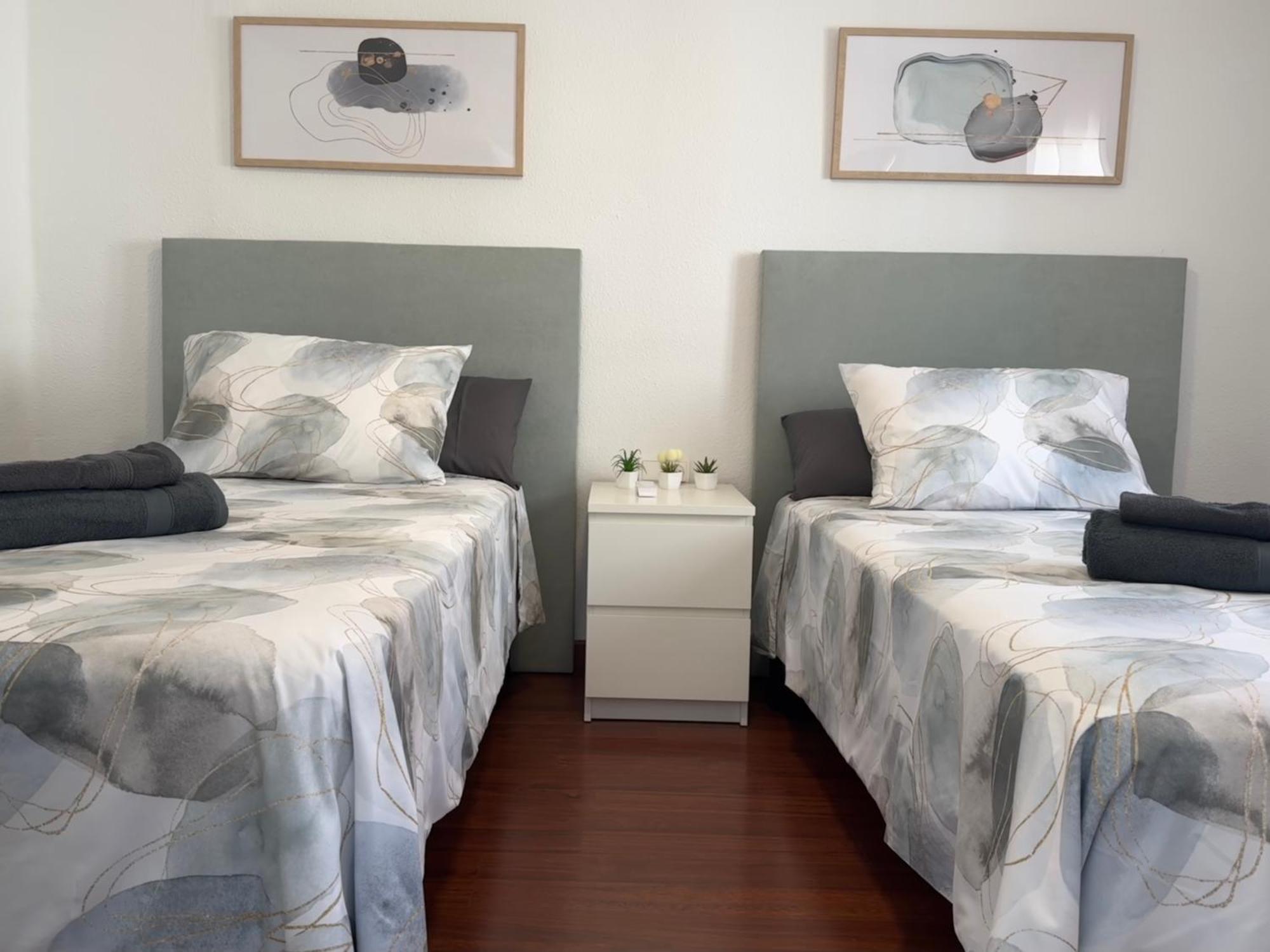Apartamento Alarcon En Zona Av Espana - Hospital Albacete Eksteriør bilde