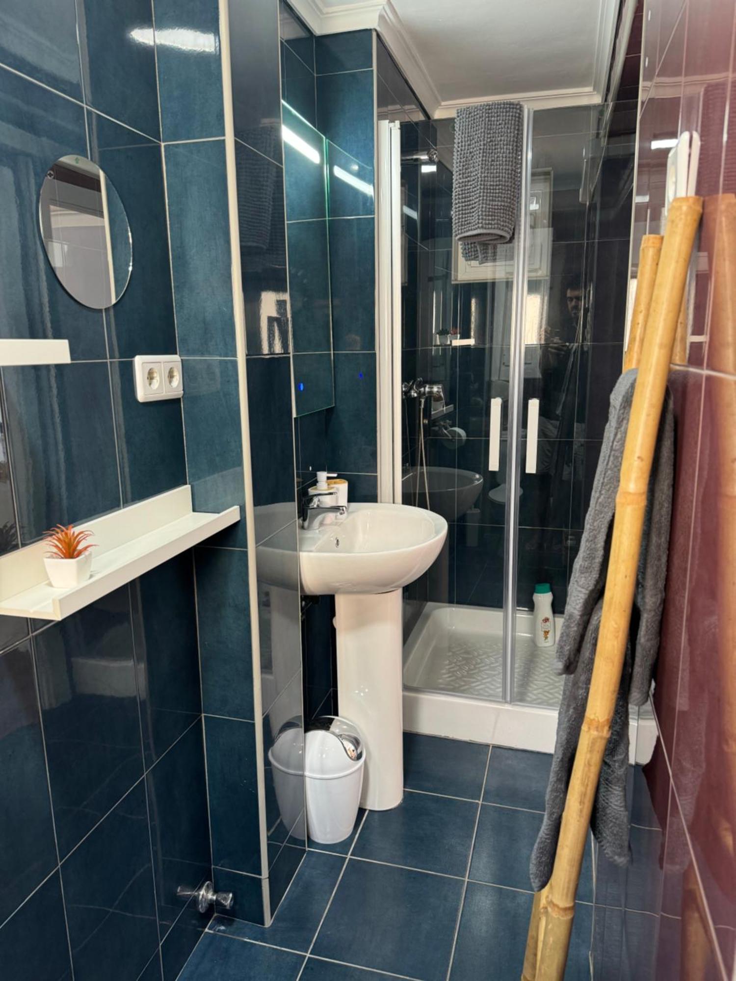 Apartamento Alarcon En Zona Av Espana - Hospital Albacete Eksteriør bilde