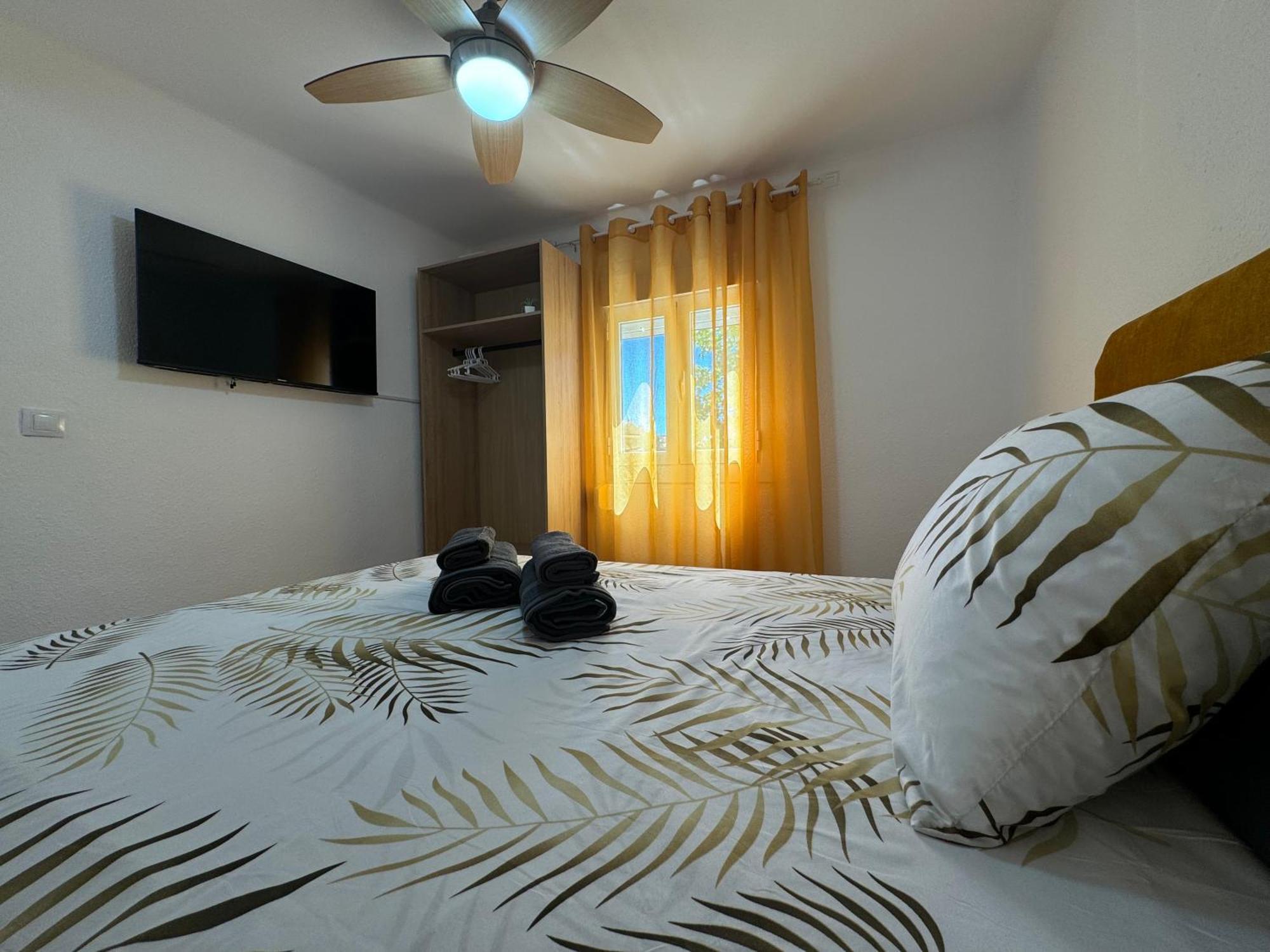 Apartamento Alarcon En Zona Av Espana - Hospital Albacete Eksteriør bilde